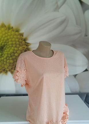 Футболка с кружевом