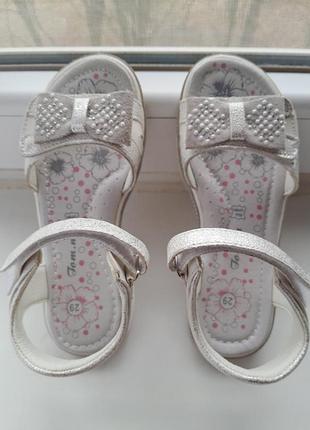 Сандалии босоножки для девочки