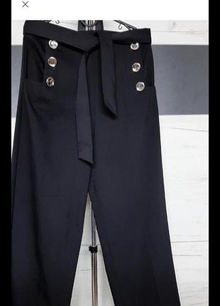 Брюки zara кюлоти класичної форми.