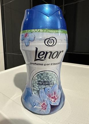 Ополаскиватель для стирки lenor в гранулах