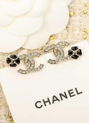 Сережки chanel