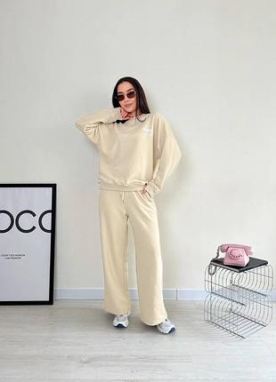 Женский прогулочный спортивный костюм в свитшот свободного кроя onesize без застежки брюки палаццо петля трехнитка