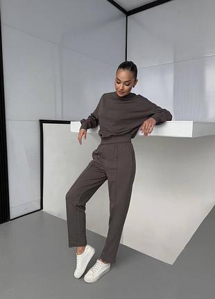 Спортивный костюм