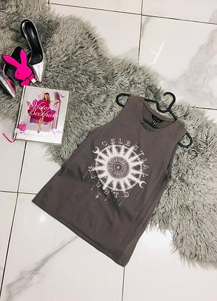 Сіра майка з принтом сонце-комара new look