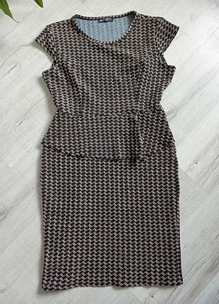 Очень теплое платье сараг" гусиная лапка" по фигуре большого размера