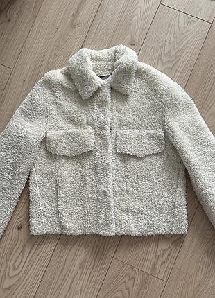 Шубка барашка zara