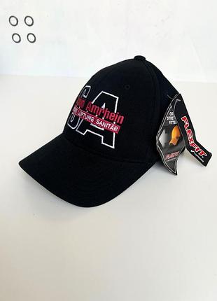 Кепка  flexfit