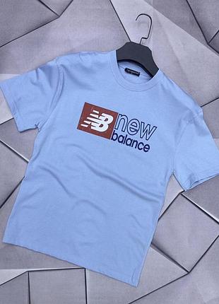 Голубая мужская футболка с коротким рукавом new balance