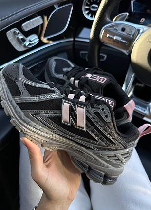 Кроссовки new balance 1906r triple black/pink