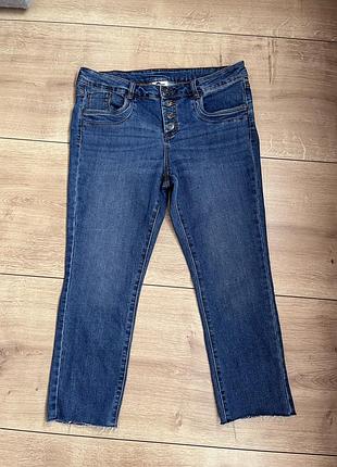 Джинсы женские