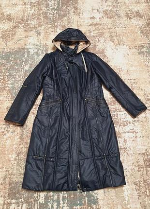 Уголок продолговат, пальто с капюшоном на весну, будет непромокаем