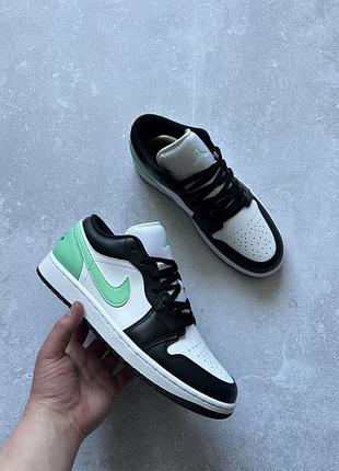 Мужские кроссовки nike air jordan 1 low green glow новые neww