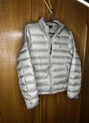 Лёгкий пуховик женский polo ralph lauren оригинал размер s m по бирке м новый без нюансов.