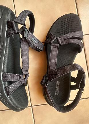 Босоніжки skechers р39 стелька 25,5см