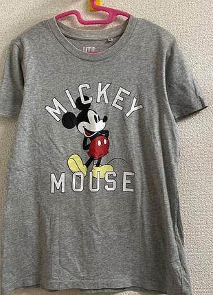 Футболка десней