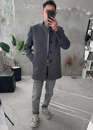 Мужское пальто классическое очень красиво сидит на теле приданный качественный материал стильное пальто
