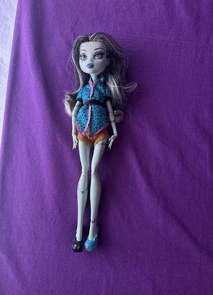 Кукла монстр хай френки
