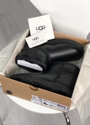 Ugg mini black leather угги мини кожа чёрные распродажа8 фото