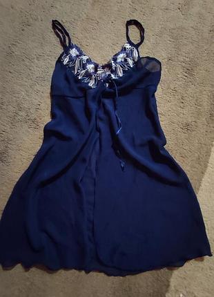 Соблазнительная ночная рубашка