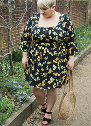 Натуральное платье с квадратным вырезом #249#