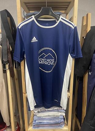 Футболка adidas