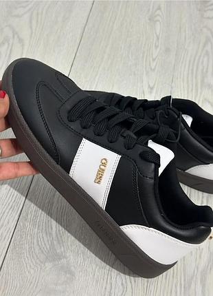 Кроссовки guess оригинал 37 и 39 размер ❗️❗️❗️дефекти
