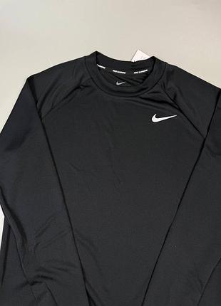 Nike жіночий лонгслів для бігу та спорту7 фото