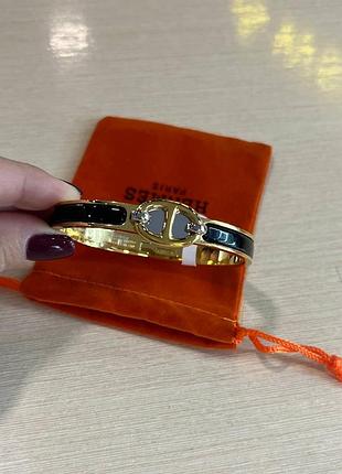 Браслет в позолоте в черном цвете