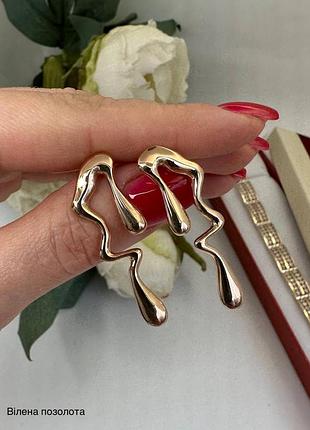 Серебряные серьги пусеты