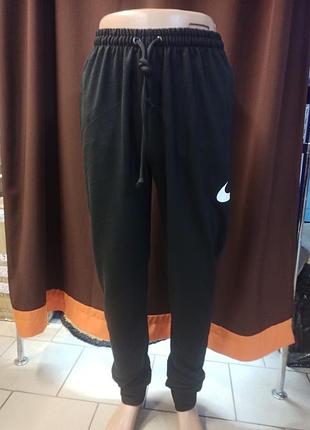 Штани спортивні чоловічі
