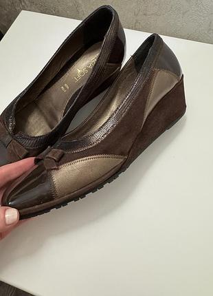 Туфли 39р, туфли коричневі , туфли на танкетці , туфли лакові, замшеві , туфли лодочки