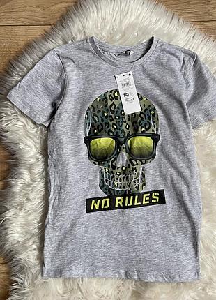 Футболка на 9-10 лет