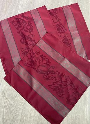 3 шт бордові жакардові текстильні тканеві квадратні серветки для сервування столу під тарілку з квітами малюнком tcm tchibo німеччина