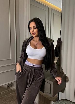 Жіночий велюровий костюм трійка з топом