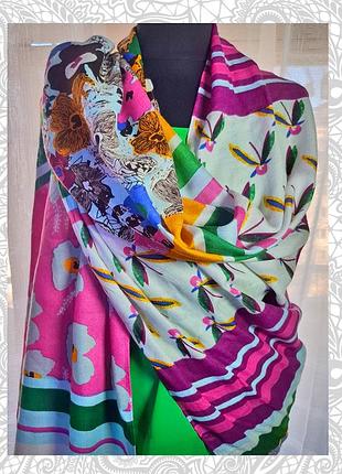 Большой цветочный разноцветный шарф из натуральной вискозы white stuff