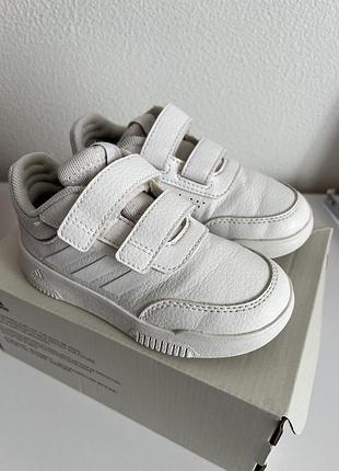 Adidas, кросівки дитячі, розмір 25,5