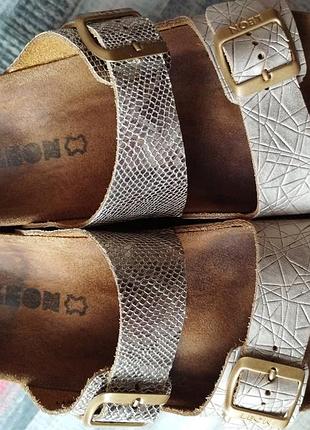 Шльопанці жіночі leon 4011 золотиста змія ортопедичні