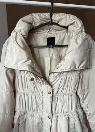 Куртка жіноча