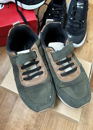 Кроссовки reserved 30 размер