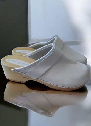 Шкіряні клоги сабо шльопанці шльопки тапки капці,італія,р.35