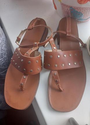 Босоножки zara