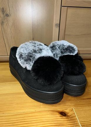 Женская обувь