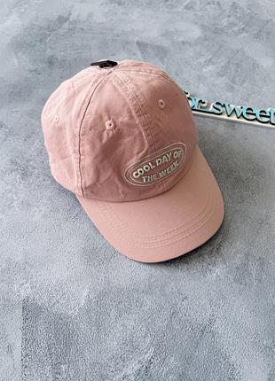 Бейсболка, кепка