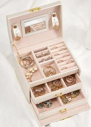 Скринька для зберігання прикрас