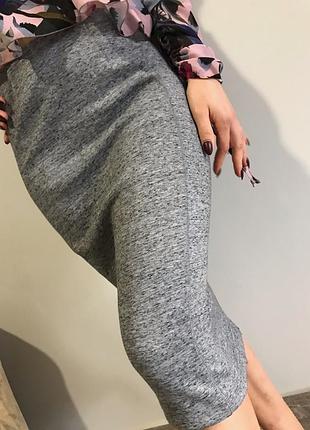 Сіра спідниця міді h&m