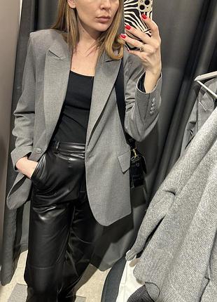 Новый оверсайз пиджак с плечами diadia dia р. с хс zara