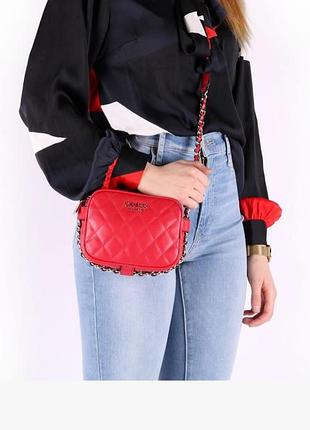 Маленькая кроссбоди guess