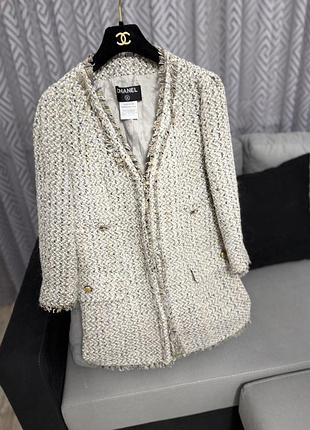 Твідовий подовжений піджак від chanel із шести