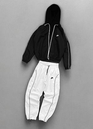 Вінтажний спортивний костюм з плащівки nike