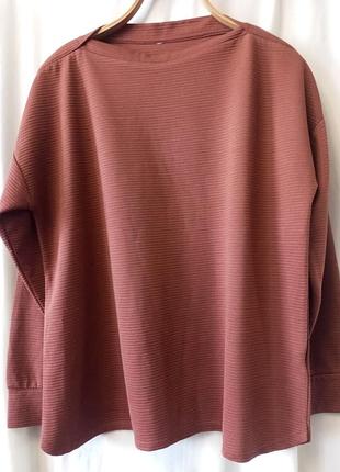 Продам жіночу кофту